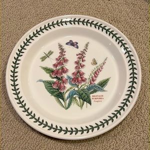 Portmeirion Botanic Garden Digitalis Purpurea Foxglove 10-in
Dinner Plate